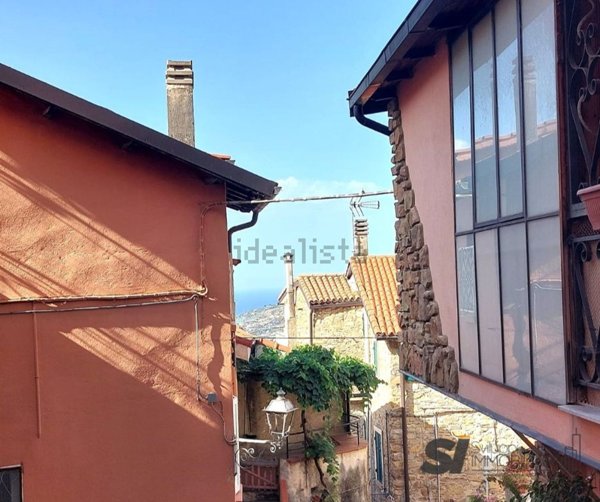 appartamento in vendita a Castellaro