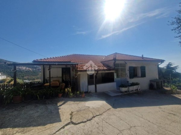 appartamento in vendita a Castellaro