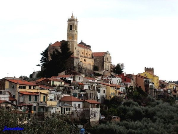 appartamento in vendita a Castellaro