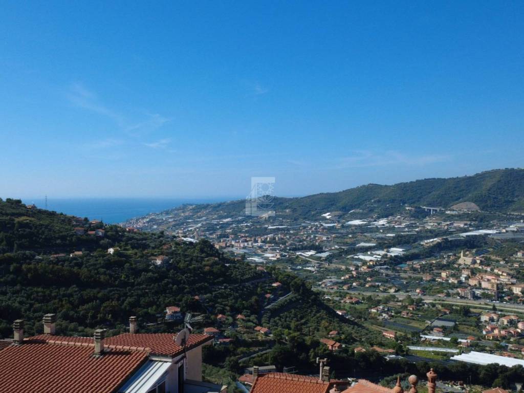 appartamento in vendita a Castellaro