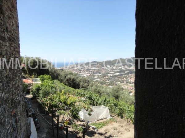 appartamento in vendita a Castellaro