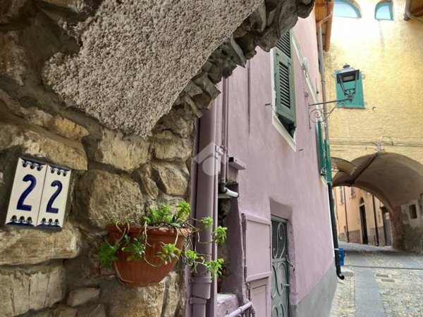 appartamento in vendita a Castellaro