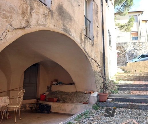 appartamento in vendita a Castellaro