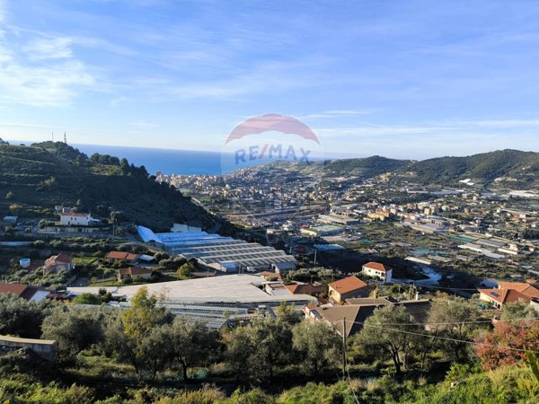 appartamento in vendita a Castellaro