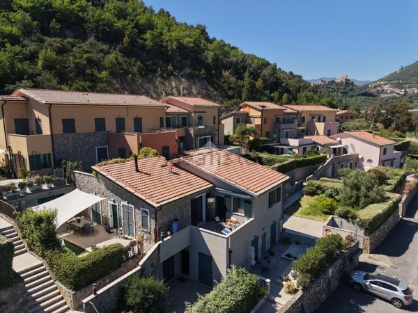 appartamento in vendita a Castellaro