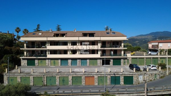 appartamento in vendita a Castellaro