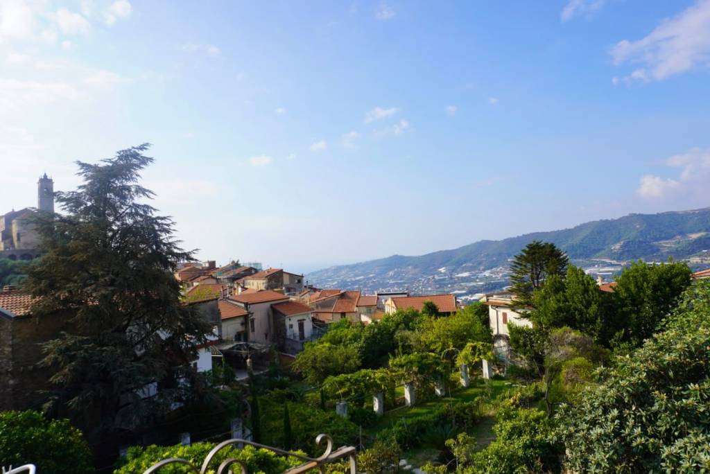 appartamento in vendita a Castellaro