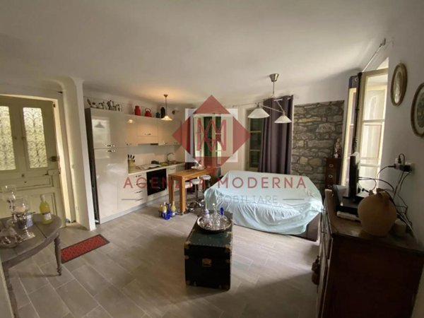 appartamento in vendita a Castel Vittorio