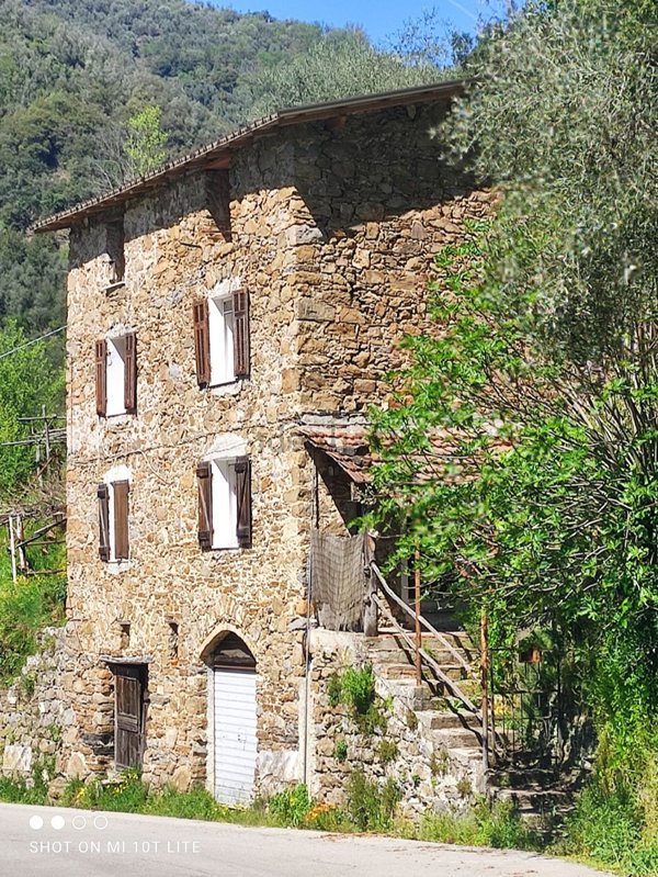 appartamento in vendita a Castel Vittorio