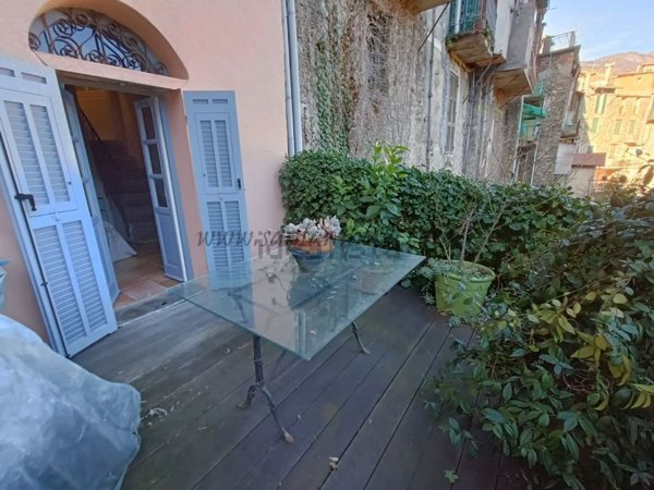 appartamento in vendita a Castel Vittorio