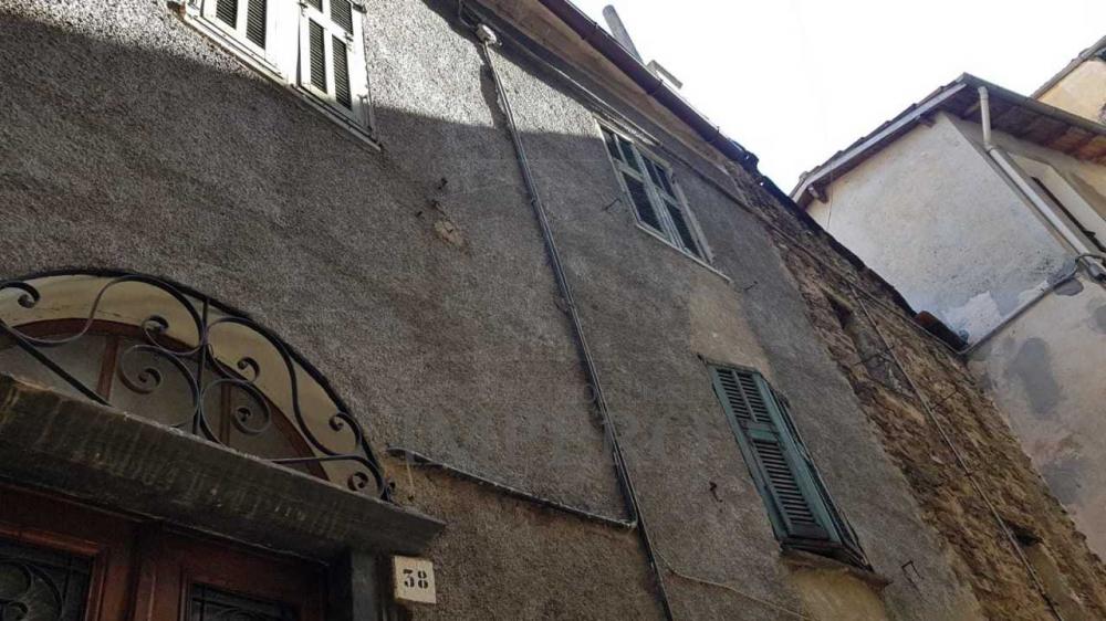 appartamento in vendita a Castel Vittorio