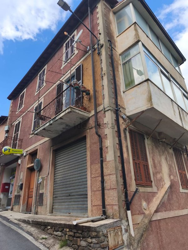 appartamento in vendita a Castel Vittorio