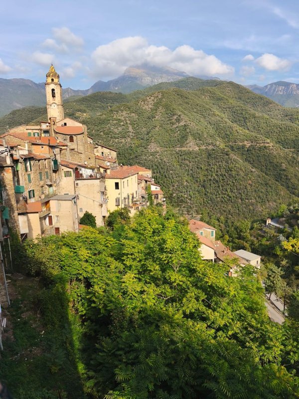 appartamento in vendita a Castel Vittorio