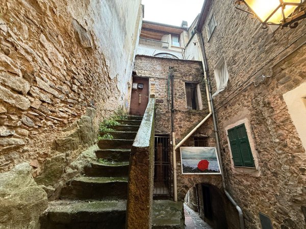 appartamento in vendita a Ceriana