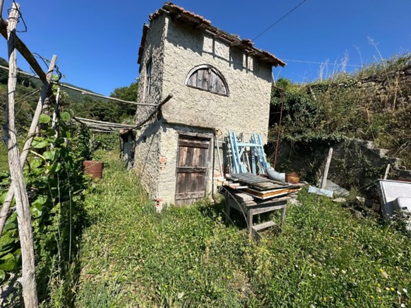 casa indipendente in vendita a Ceriana
