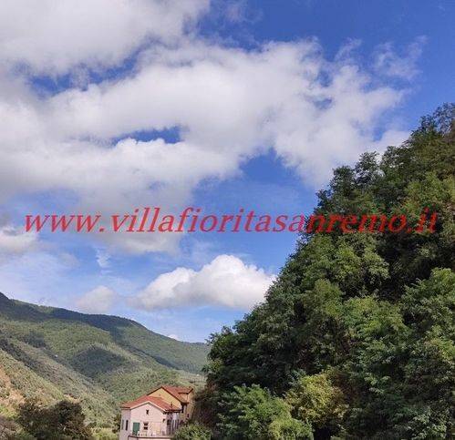 appartamento in vendita a Ceriana