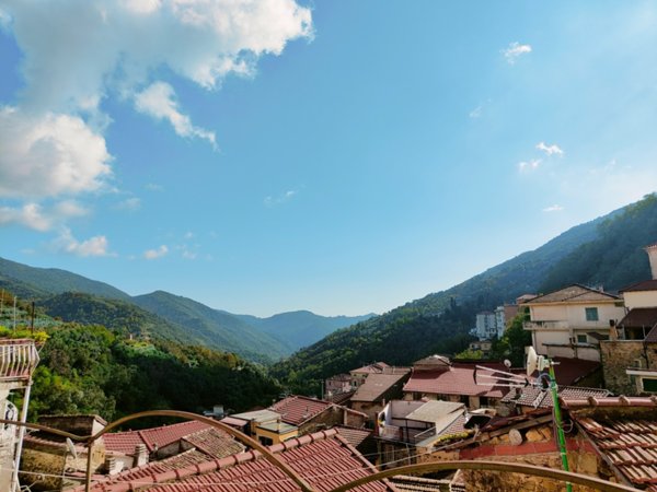 casa indipendente in vendita a Ceriana