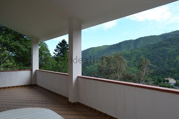 casa indipendente in vendita a Ceriana