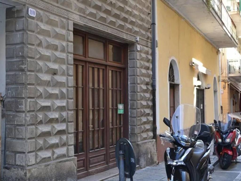 negozio in vendita a Ceriana