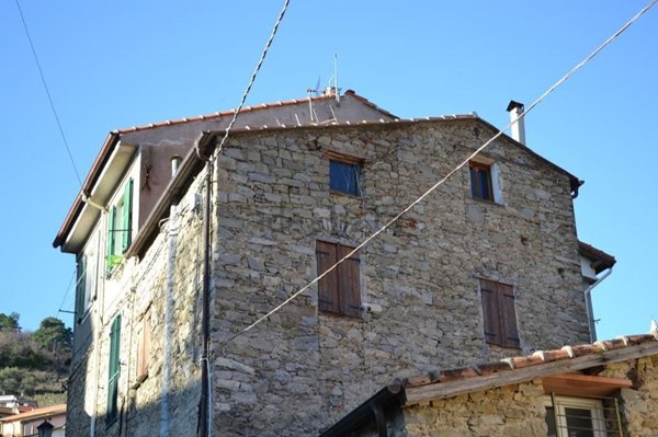 quadrivano in vendita a Ceriana