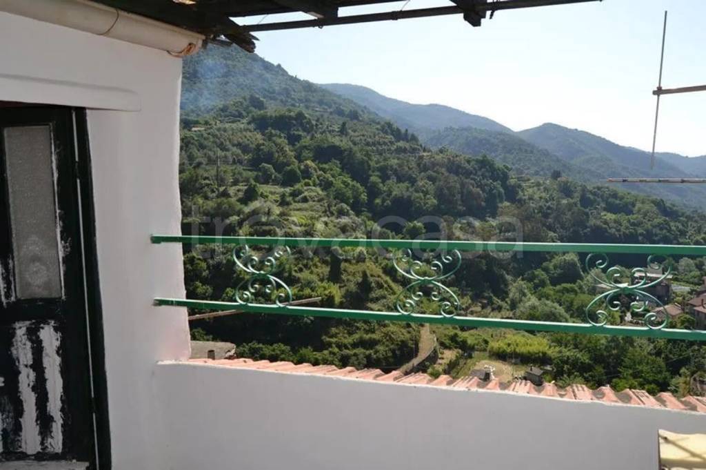 appartamento in vendita a Ceriana