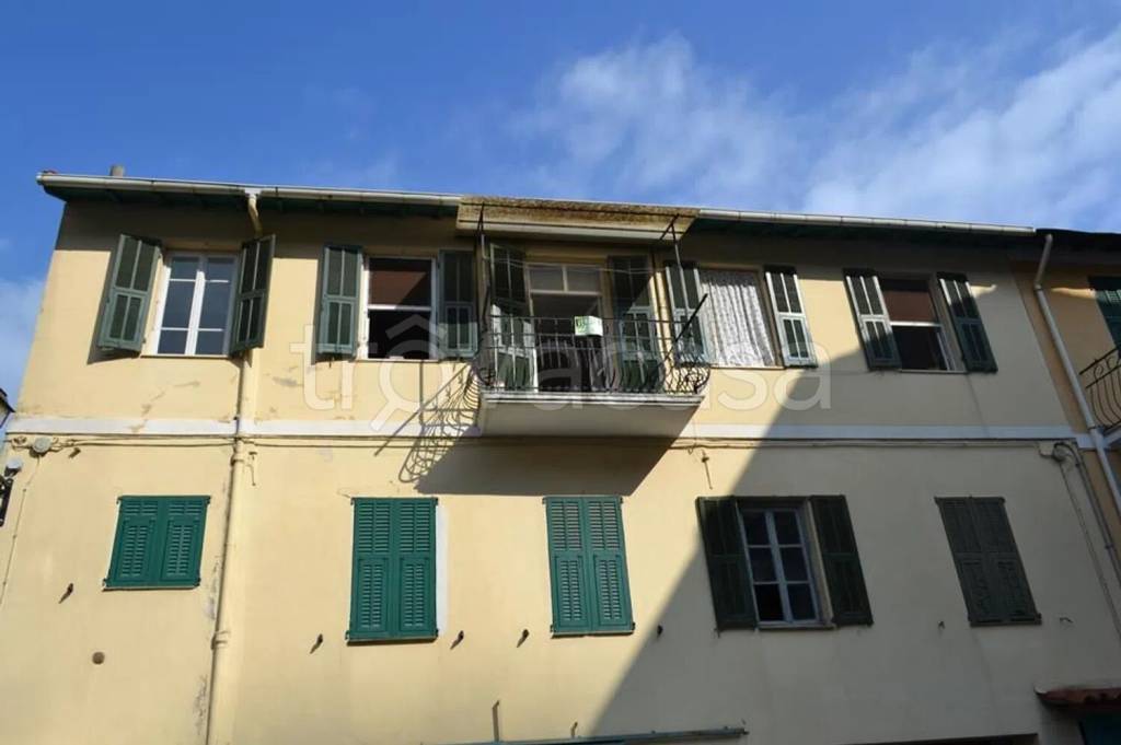 casa indipendente in vendita a Ceriana