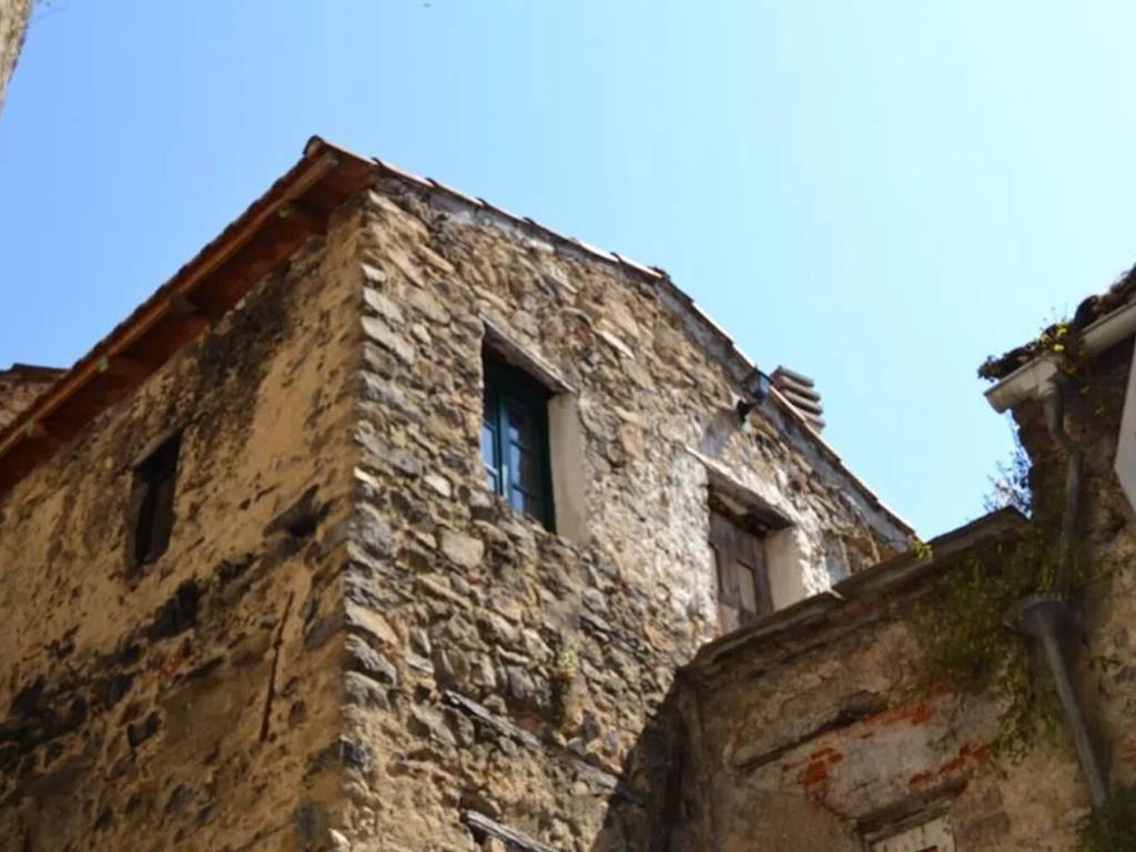 appartamento in vendita a Ceriana