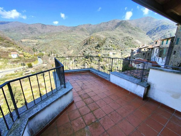 appartamento in vendita a Ceriana