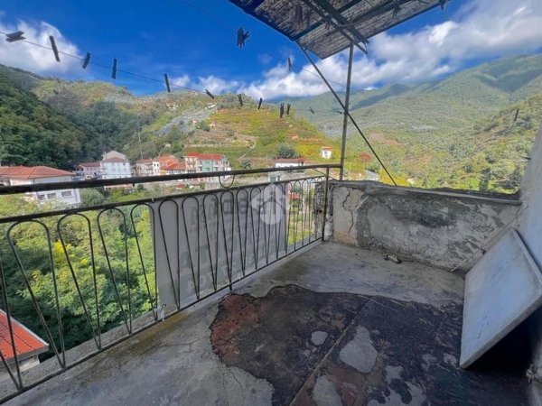 quadrivano in vendita a Ceriana