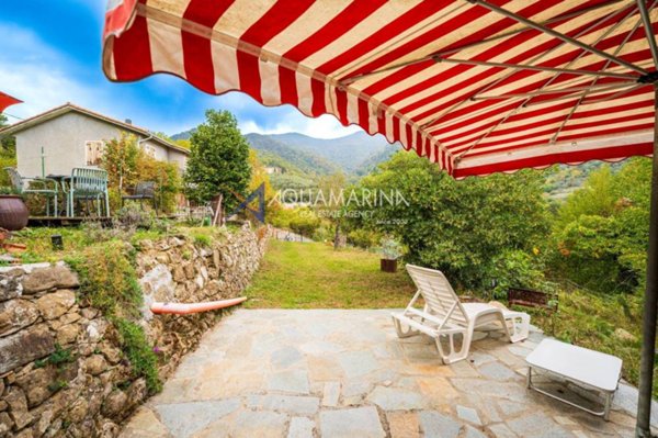 casa indipendente in vendita a Ceriana