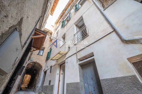 appartamento in vendita a Ceriana