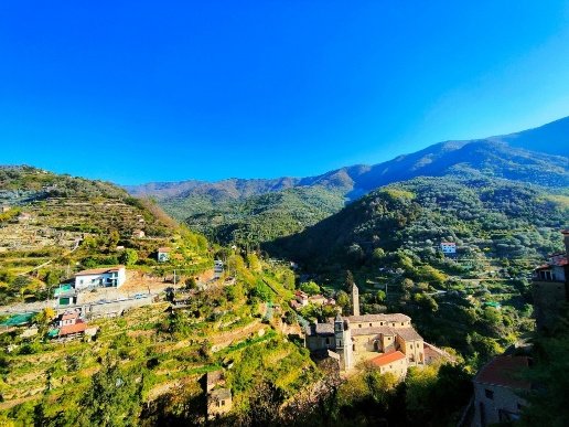 casa indipendente in vendita a Ceriana