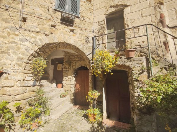 appartamento in vendita a Ceriana