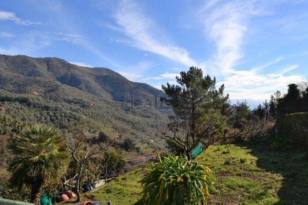 locale di sgombero in vendita a Ceriana