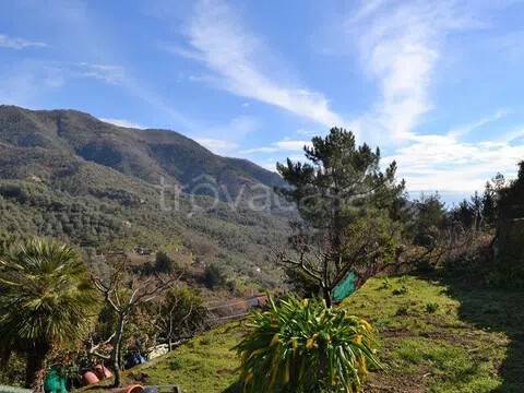 locale di sgombero in vendita a Ceriana in zona Passo Ghimbegna