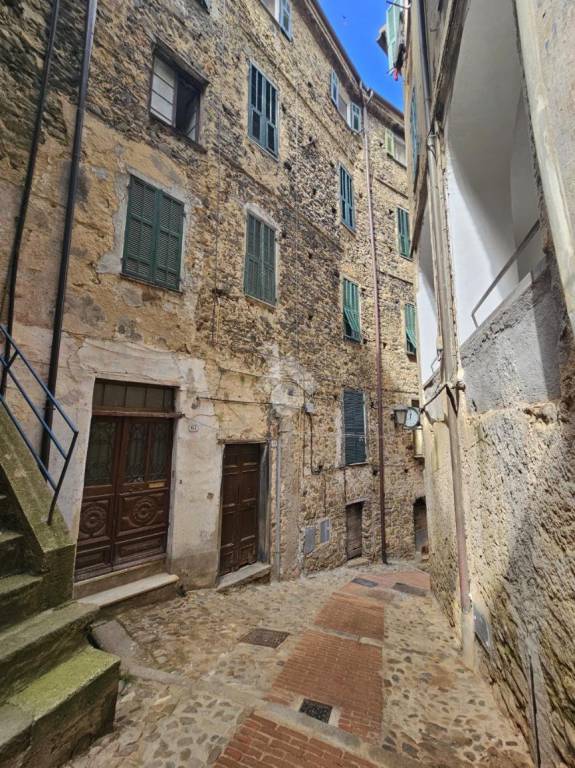 appartamento in vendita a Ceriana