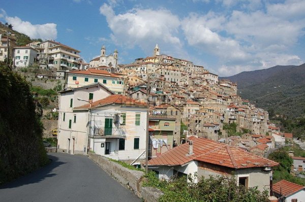 appartamento in vendita a Ceriana