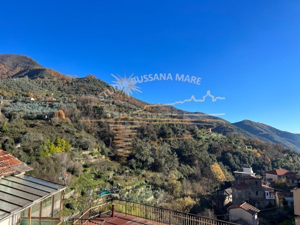 appartamento in vendita a Ceriana