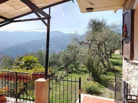 casa indipendente in vendita a Ceriana in zona Passo Ghimbegna