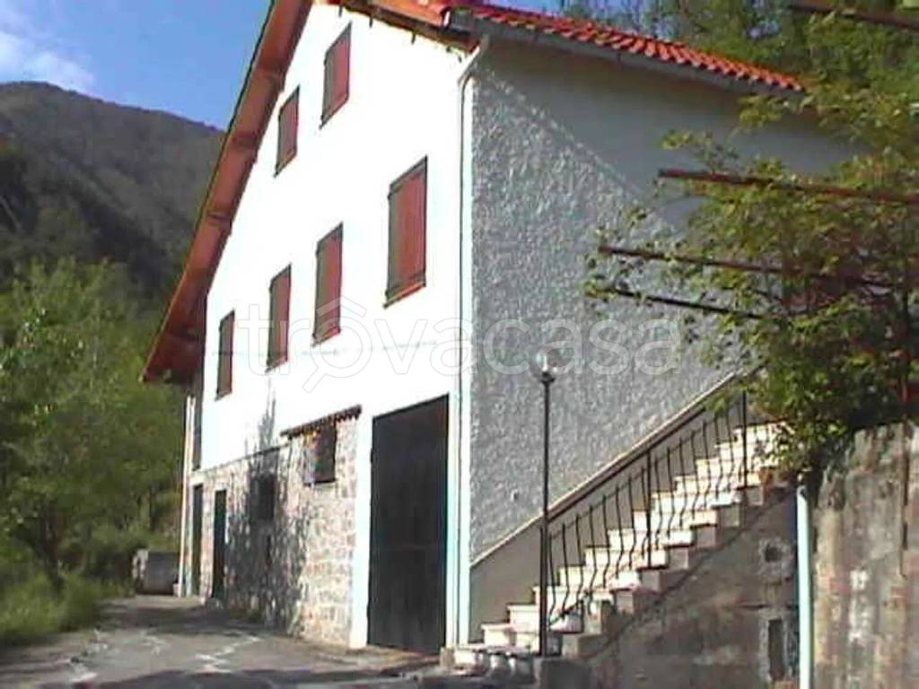 casa indipendente in vendita a Ceriana in zona Passo Ghimbegna