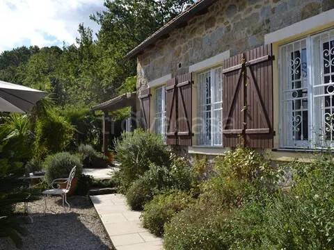 casa indipendente in vendita a Ceriana