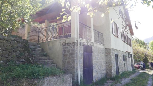 casa indipendente in vendita a Ceriana