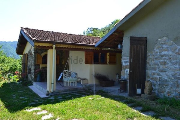 casa indipendente in vendita a Ceriana