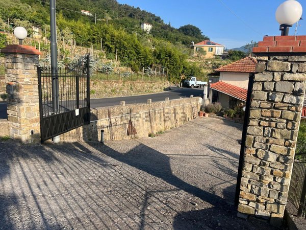 appartamento in vendita a Ceriana