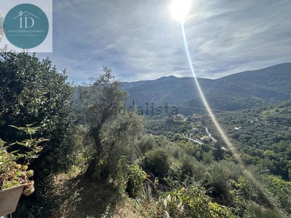 casa indipendente in vendita a Ceriana