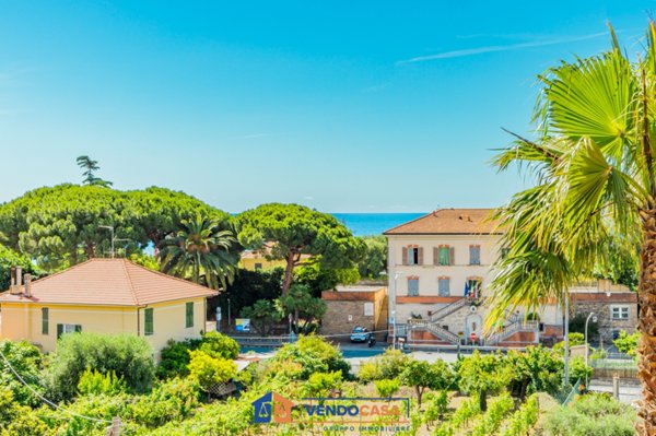 appartamento in vendita a Cervo