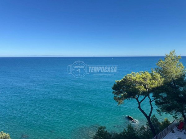 appartamento in vendita a Cervo