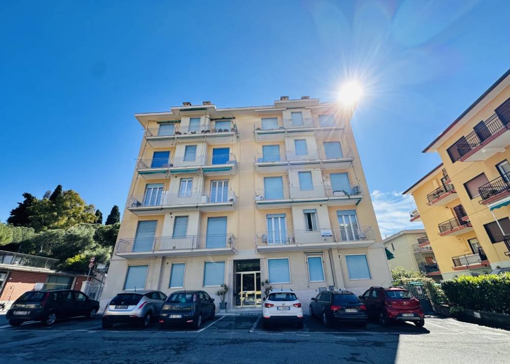 appartamento in vendita a Cervo