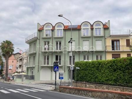 appartamento in vendita a Cervo