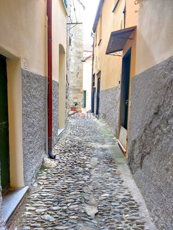 appartamento in vendita a Cervo